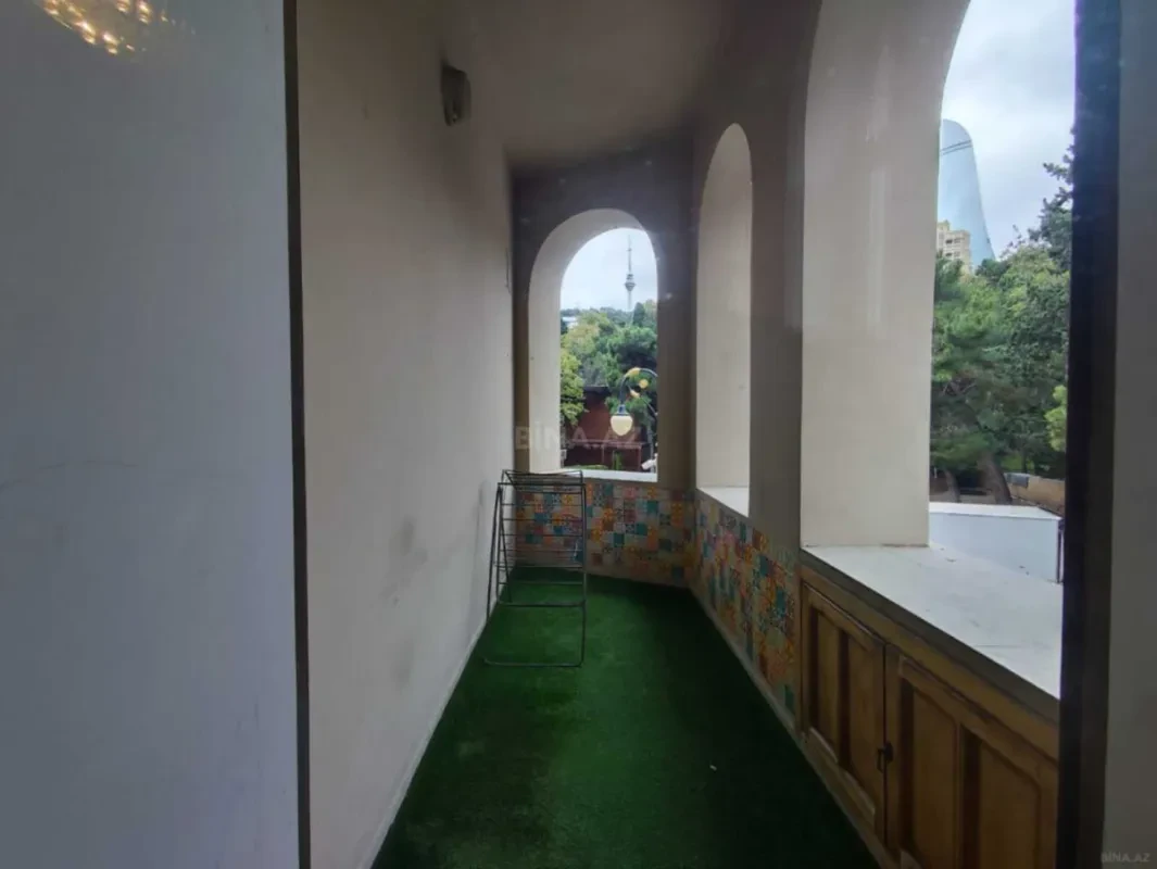 Kirayə verilir 3 otaqlı mənzil 115 m²