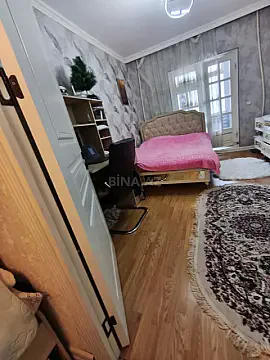 Satılır 2 otaqlı mənzil 65 m²