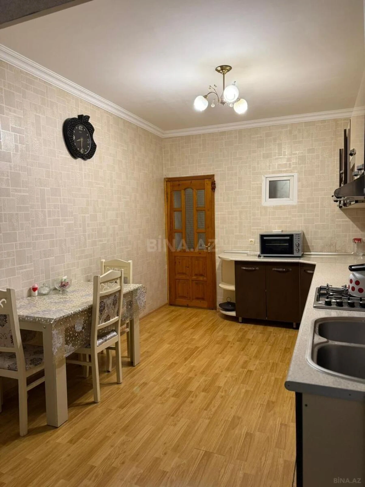 Satılır 2 otaqlı mənzil 65 m²