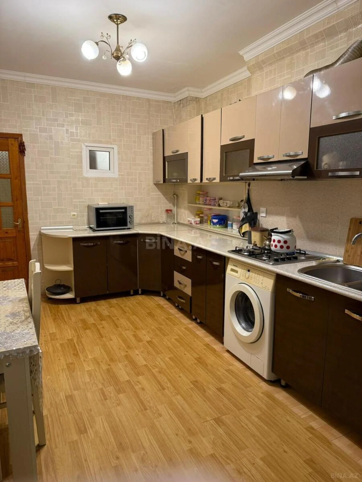 Satılır 2 otaqlı mənzil 65 m²