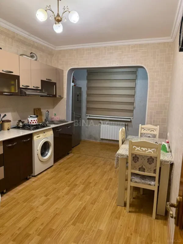 Satılır 2 otaqlı mənzil 65 m²