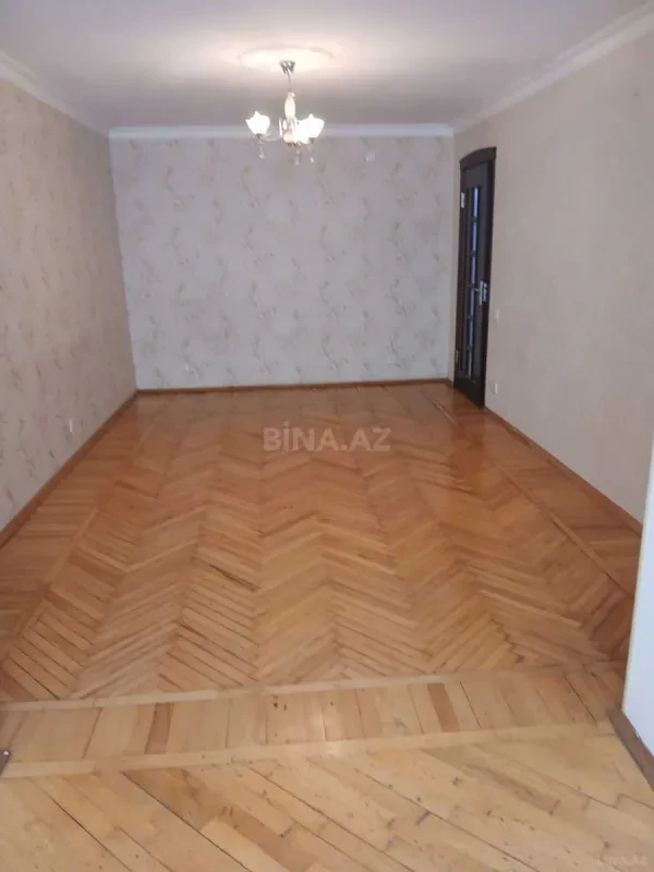 Kirayə verilir 3 otaqlı mənzil 65 m²