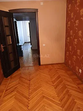 Kirayə verilir 3 otaqlı mənzil 65 m²