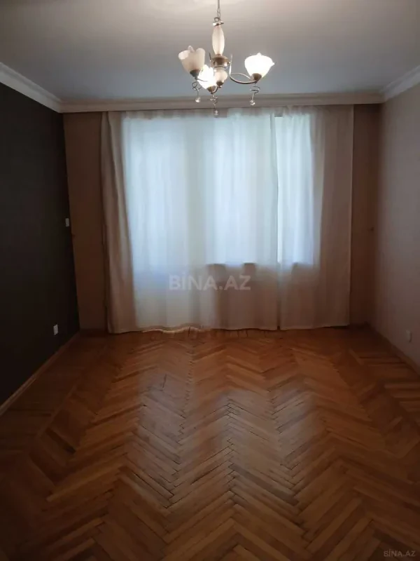 Kirayə verilir 3 otaqlı mənzil 65 m²