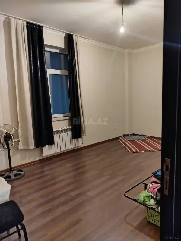 Satılır 3 otaqlı mənzil 77 m²