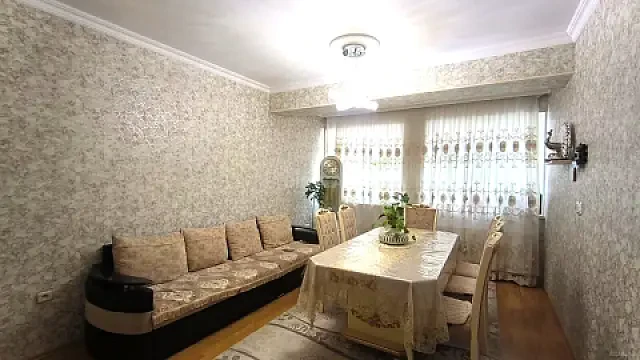 Satılır 2 otaqlı mənzil 88 m² — Bakı, İnşaatçılar 2 otaq 88.00 m²