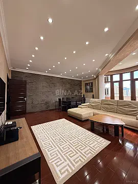 Satılır 4 otaqlı mənzil 170 m²