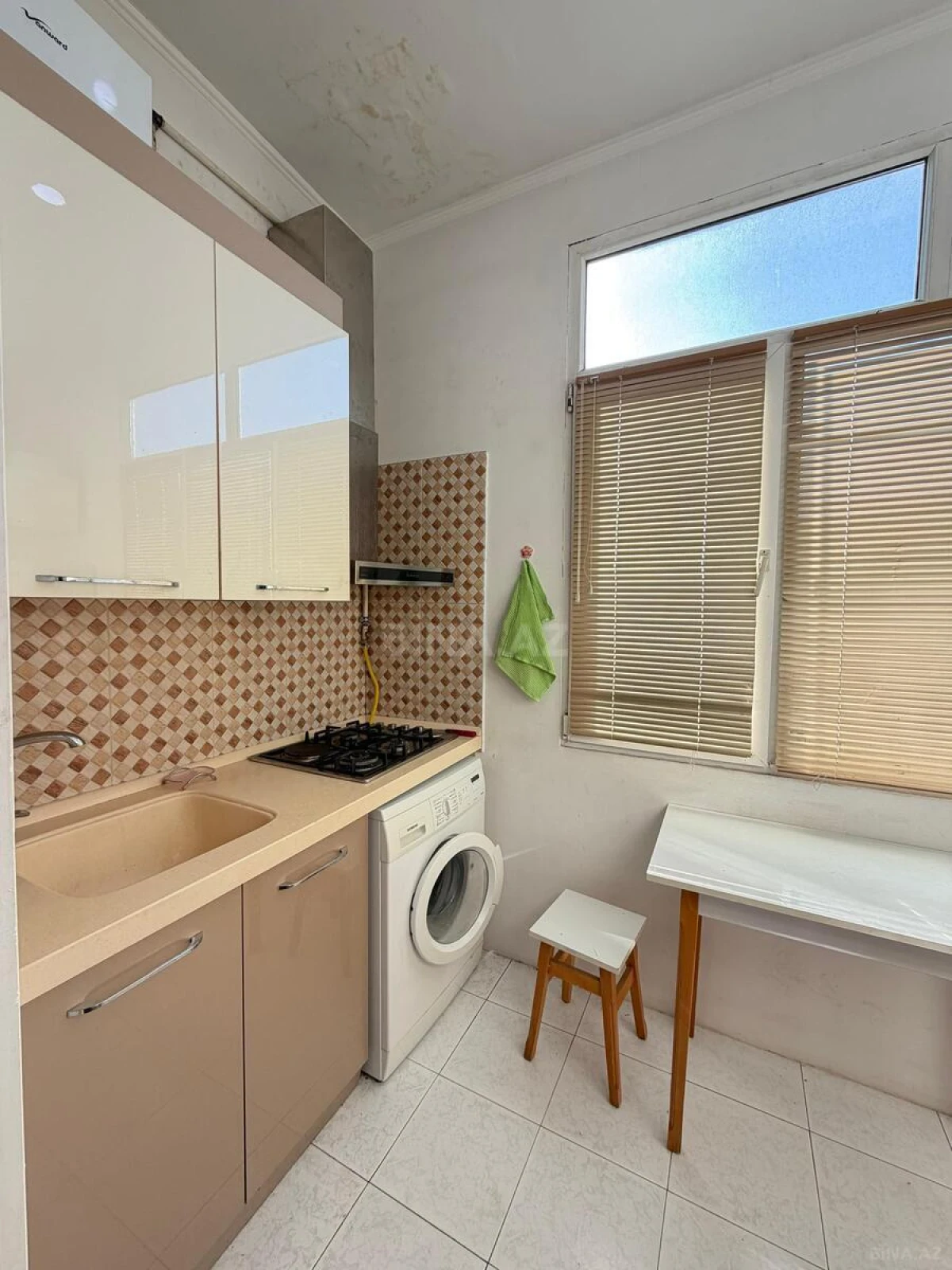Satılır 2 otaqlı mənzil 45 m²