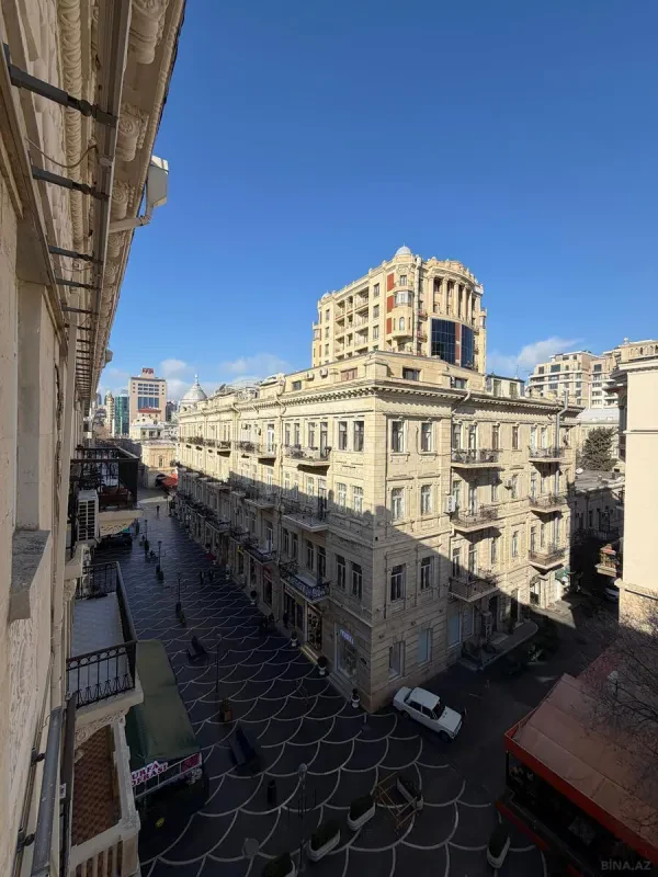 Satılır 2 otaqlı mənzil 45 m²