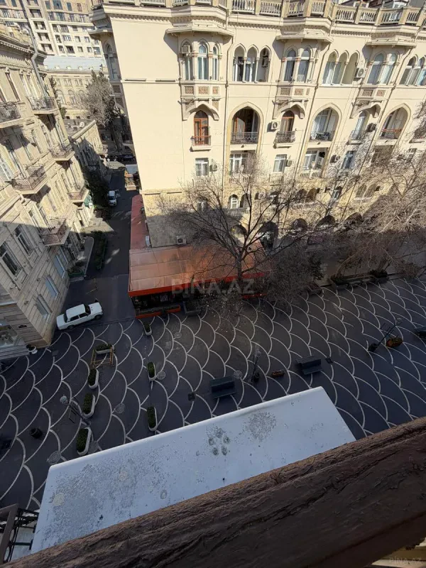 Satılır 2 otaqlı mənzil 45 m²