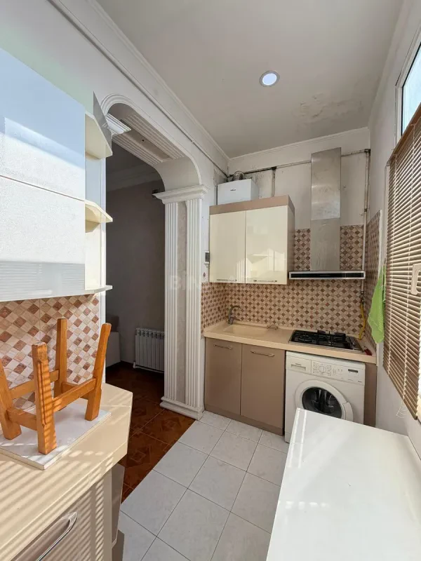 Satılır 2 otaqlı mənzil 45 m²