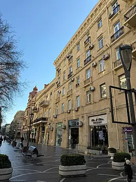 Satılır 2 otaqlı mənzil 45 m²