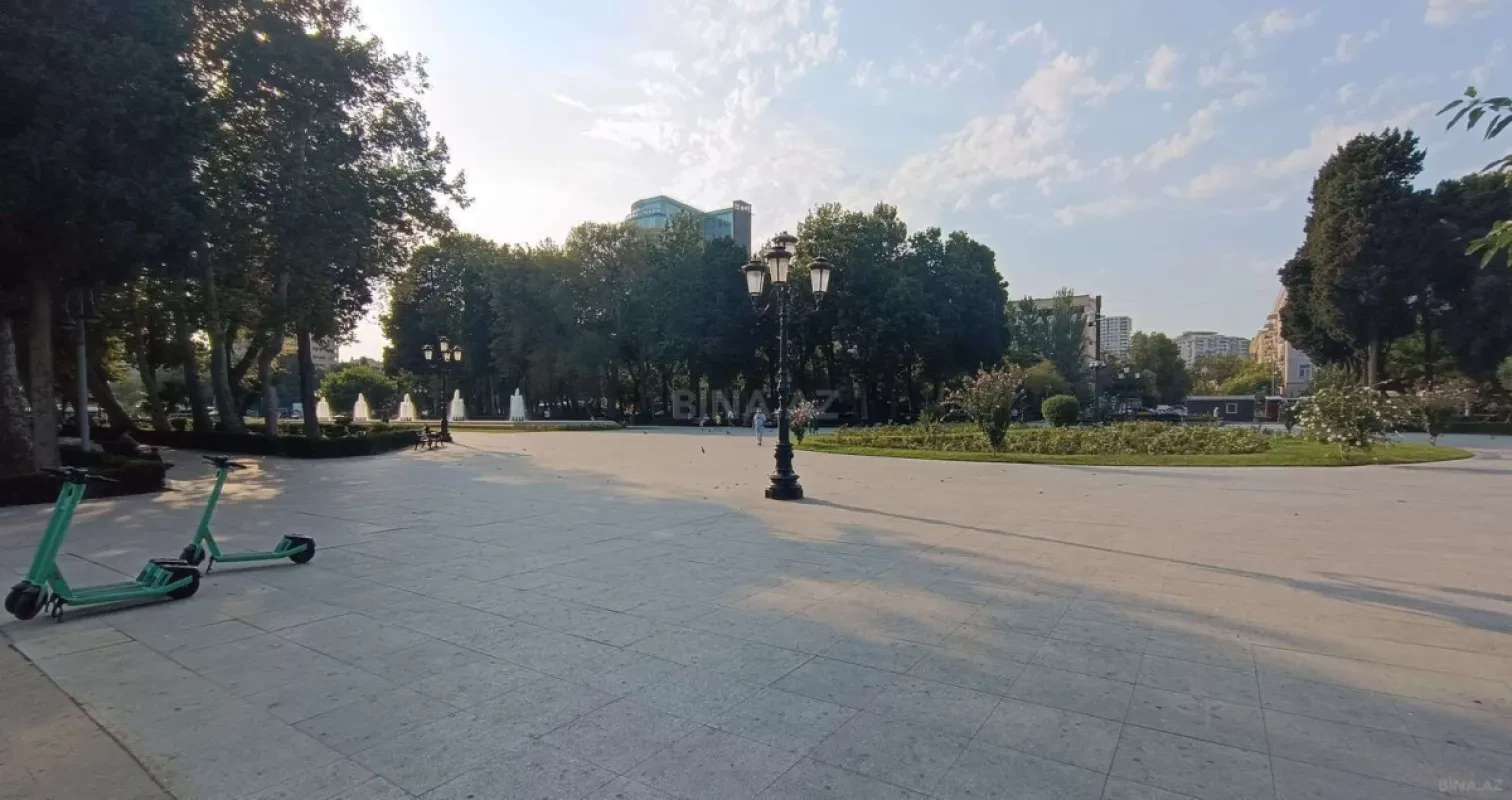 Kirayə verilir 3 otaqlı ofis 80 m²