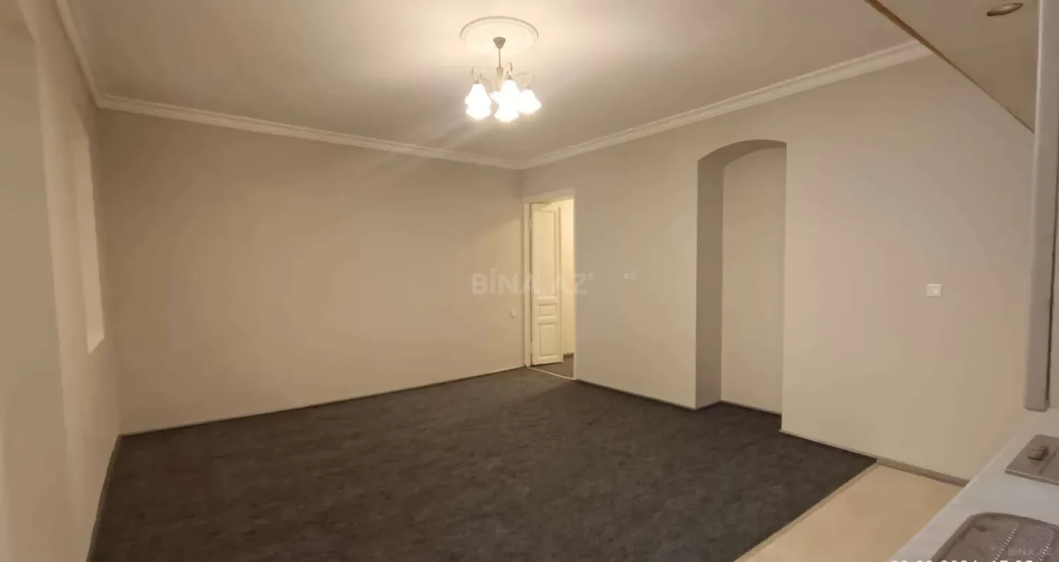 Kirayə verilir 3 otaqlı ofis 80 m²
