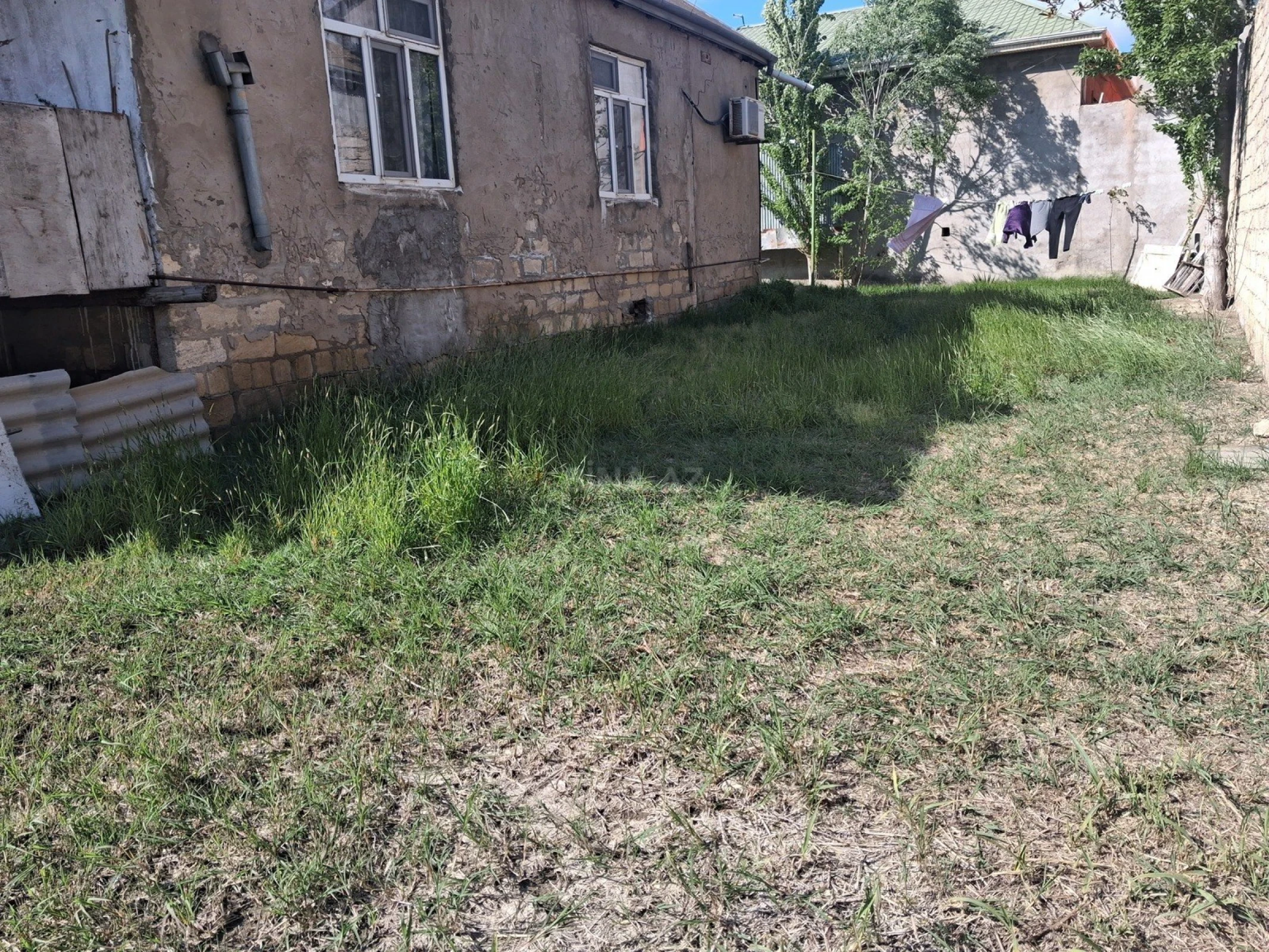 Satılır 6 otaqlı həyət evi 280 m²