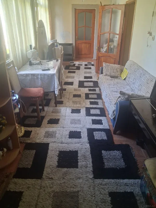 Satılır 6 otaqlı həyət evi 280 m²