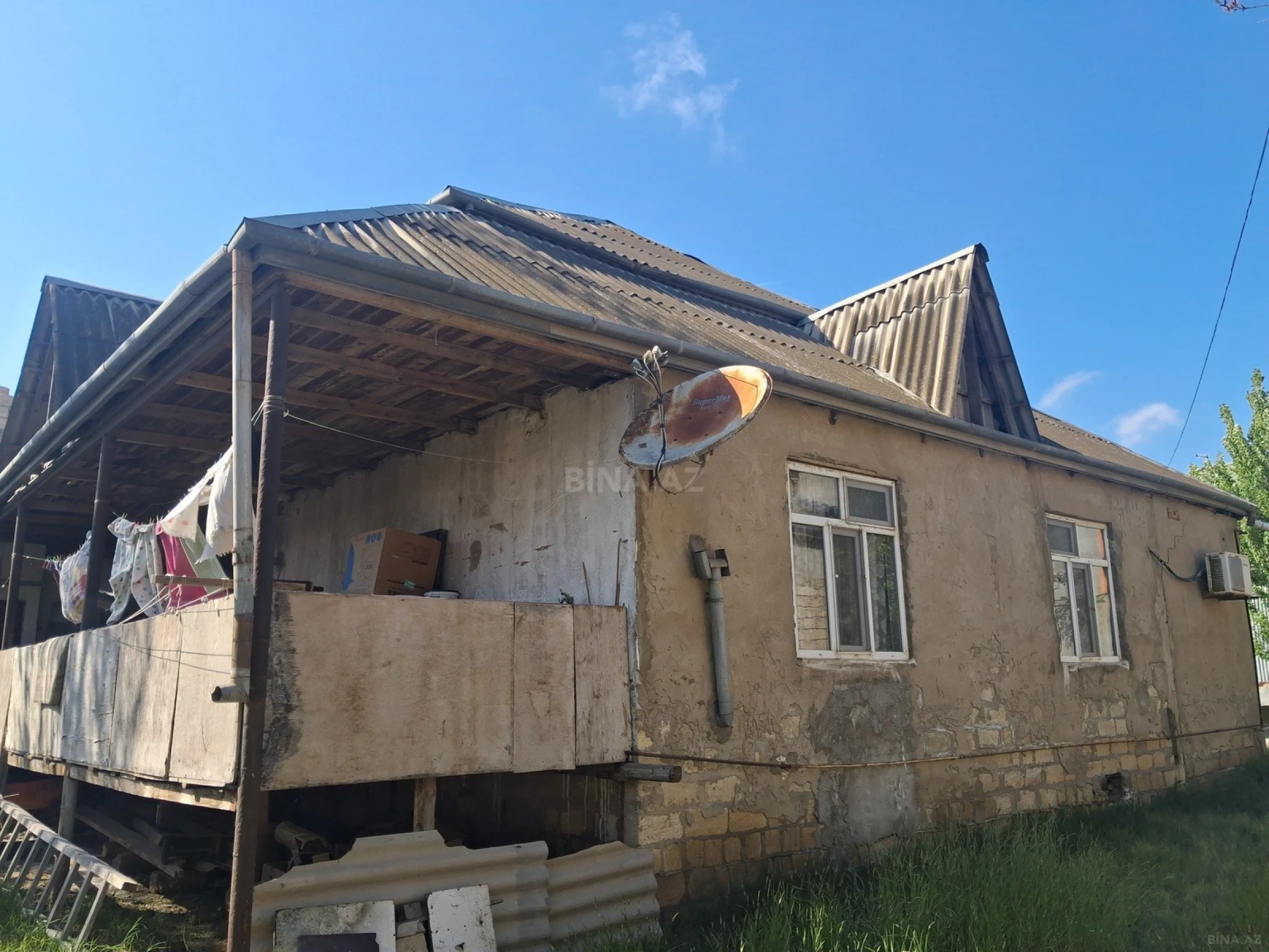 Satılır 6 otaqlı həyət evi 280 m²