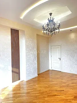 Satılır 3 otaqlı mənzil 110.5 m²