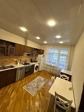 Satılır 2 otaqlı mənzil 85 m² — Bakı, Həzi Aslanov qəs. 2 otaq 85.00 m²