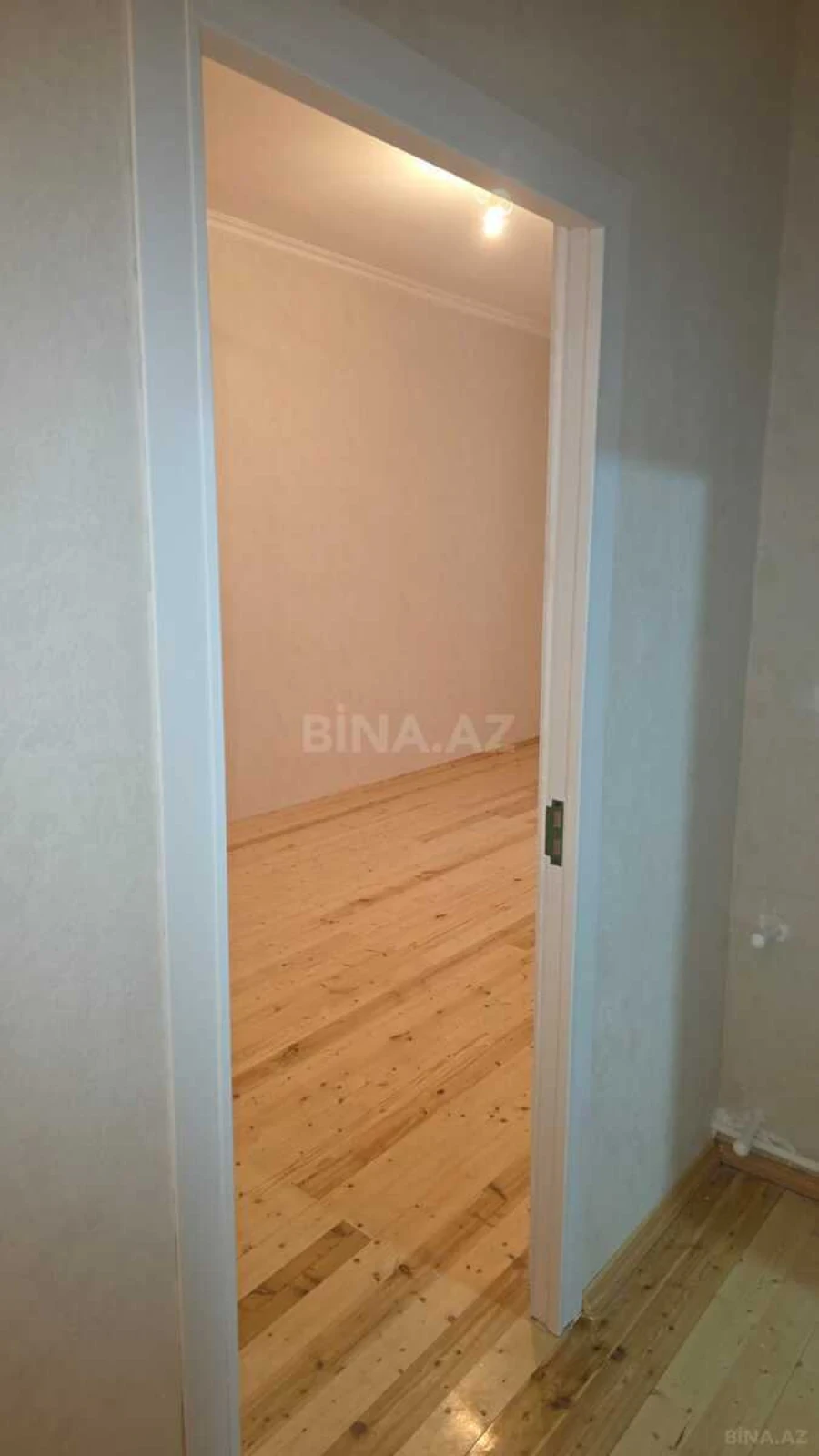 Satılır 1 otaqlı mənzil 45 m²