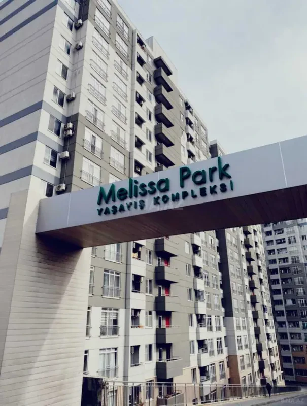 Satılır 2 otaqlı mənzil 47 m²