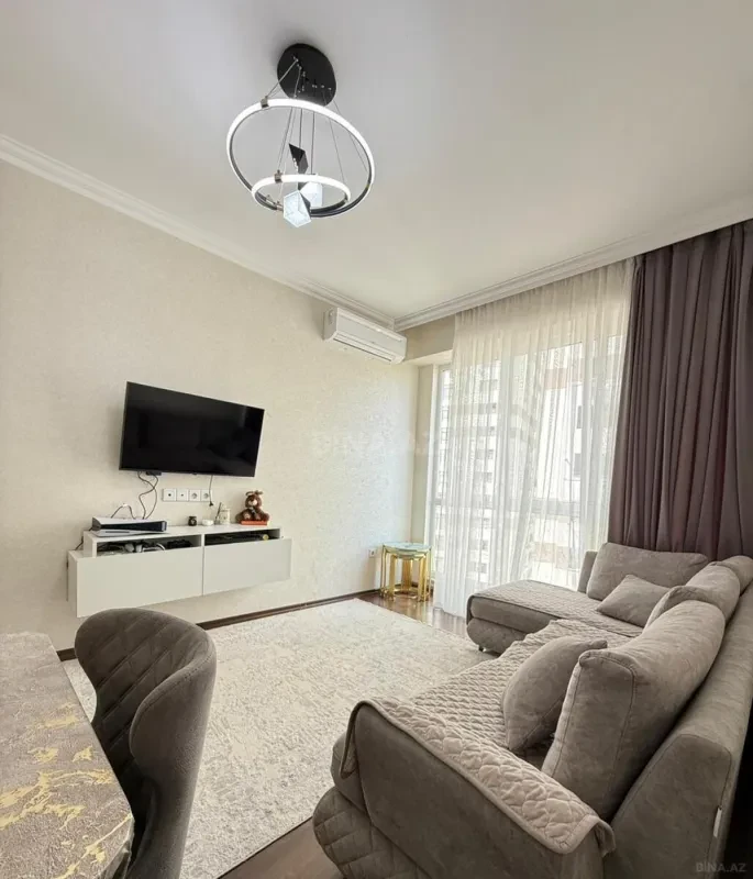 Satılır 2 otaqlı mənzil 47 m²