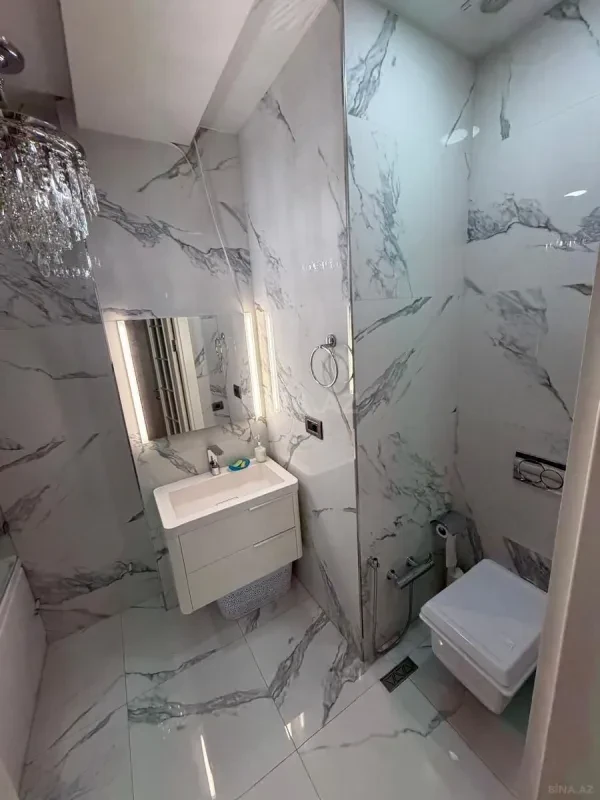 Kirayə verilir 3 otaqlı mənzil 155 m²