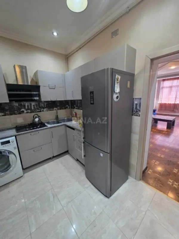 Kirayə verilir 3 otaqlı mənzil 65 m²