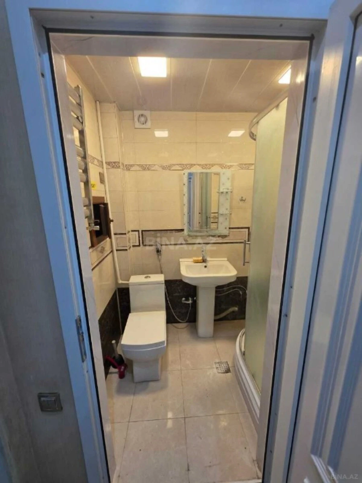 Kirayə verilir 3 otaqlı mənzil 65 m²