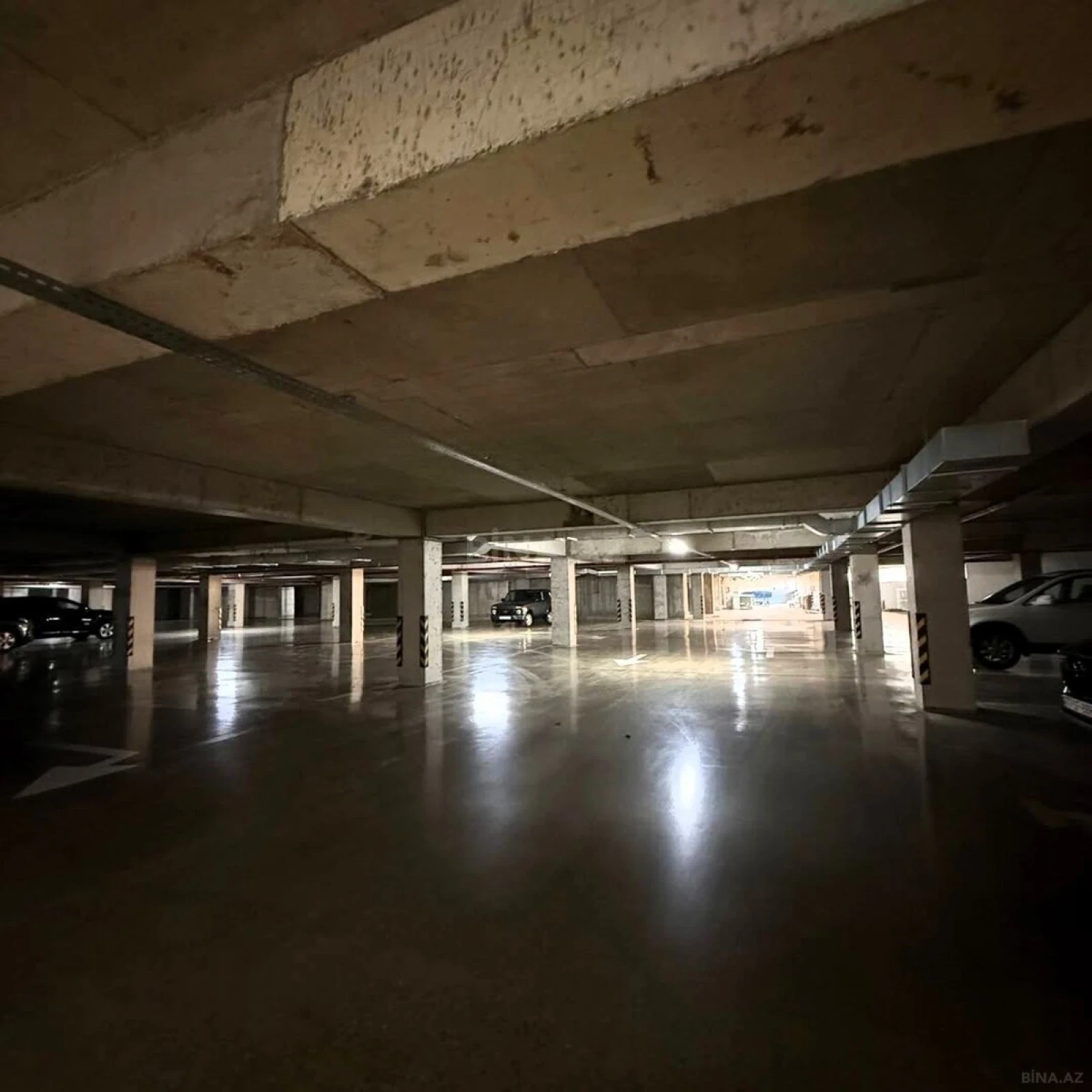 Satılır 3 otaqlı mənzil 123 m²