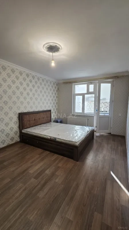 Satılır 2 otaqlı mənzil 42 m²