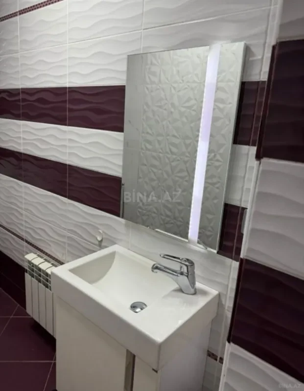 Kirayə verilir 3 otaqlı mənzil 130 m²
