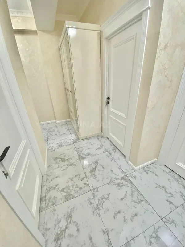 Kirayə verilir 2 otaqlı mənzil 61 m²