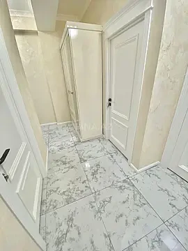 Kirayə verilir 2 otaqlı mənzil 61 m²