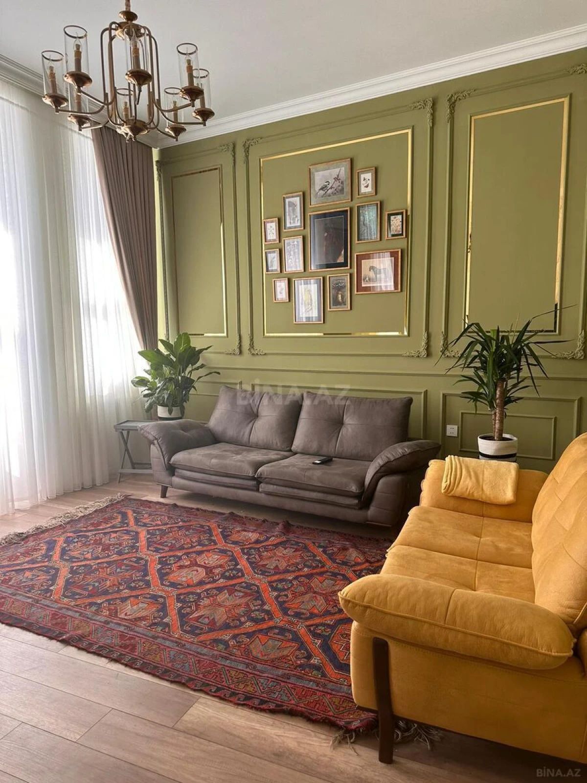 Kirayə verilir 2 otaqlı mənzil 75 m²