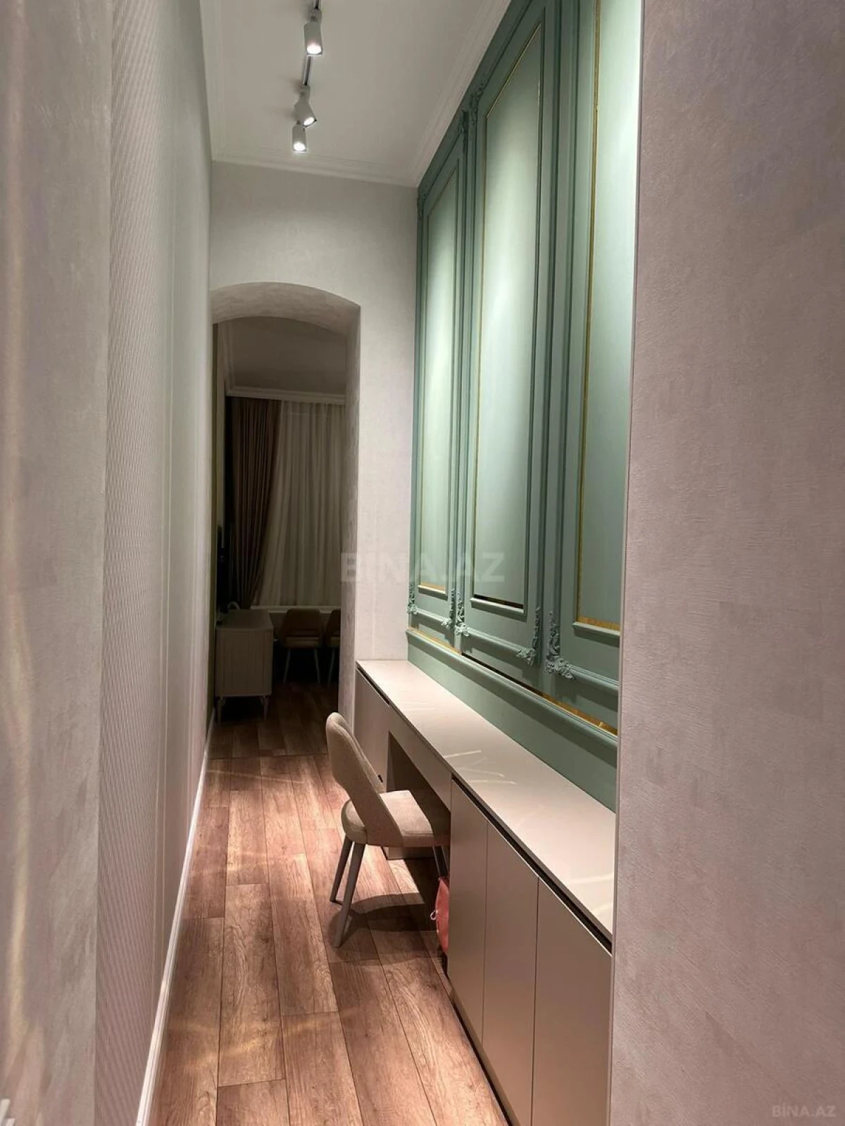 Kirayə verilir 2 otaqlı mənzil 75 m²