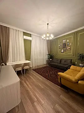 Kirayə verilir 2 otaqlı mənzil 75 m²
