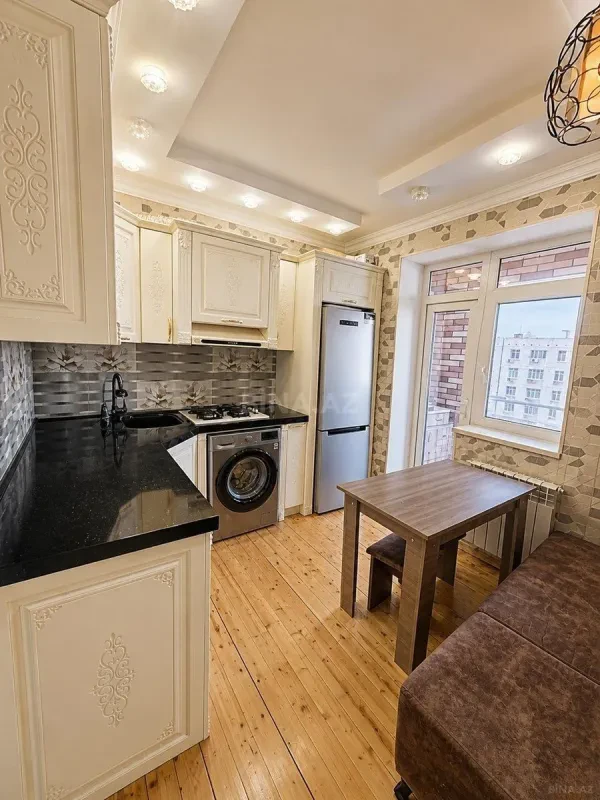 Satılır 3 otaqlı mənzil 86 m²