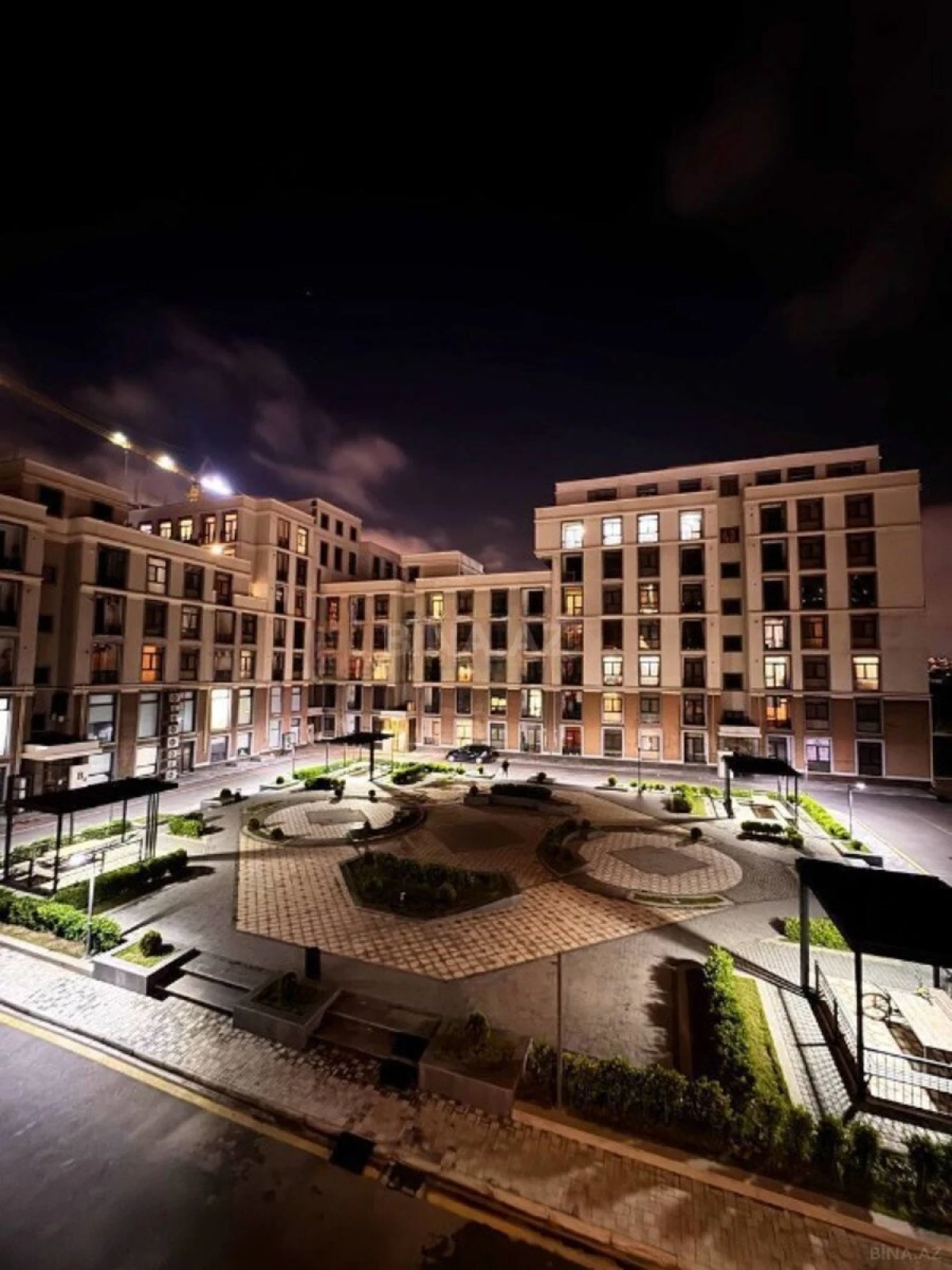 Kirayə verilir 2 otaqlı mənzil 65 m²