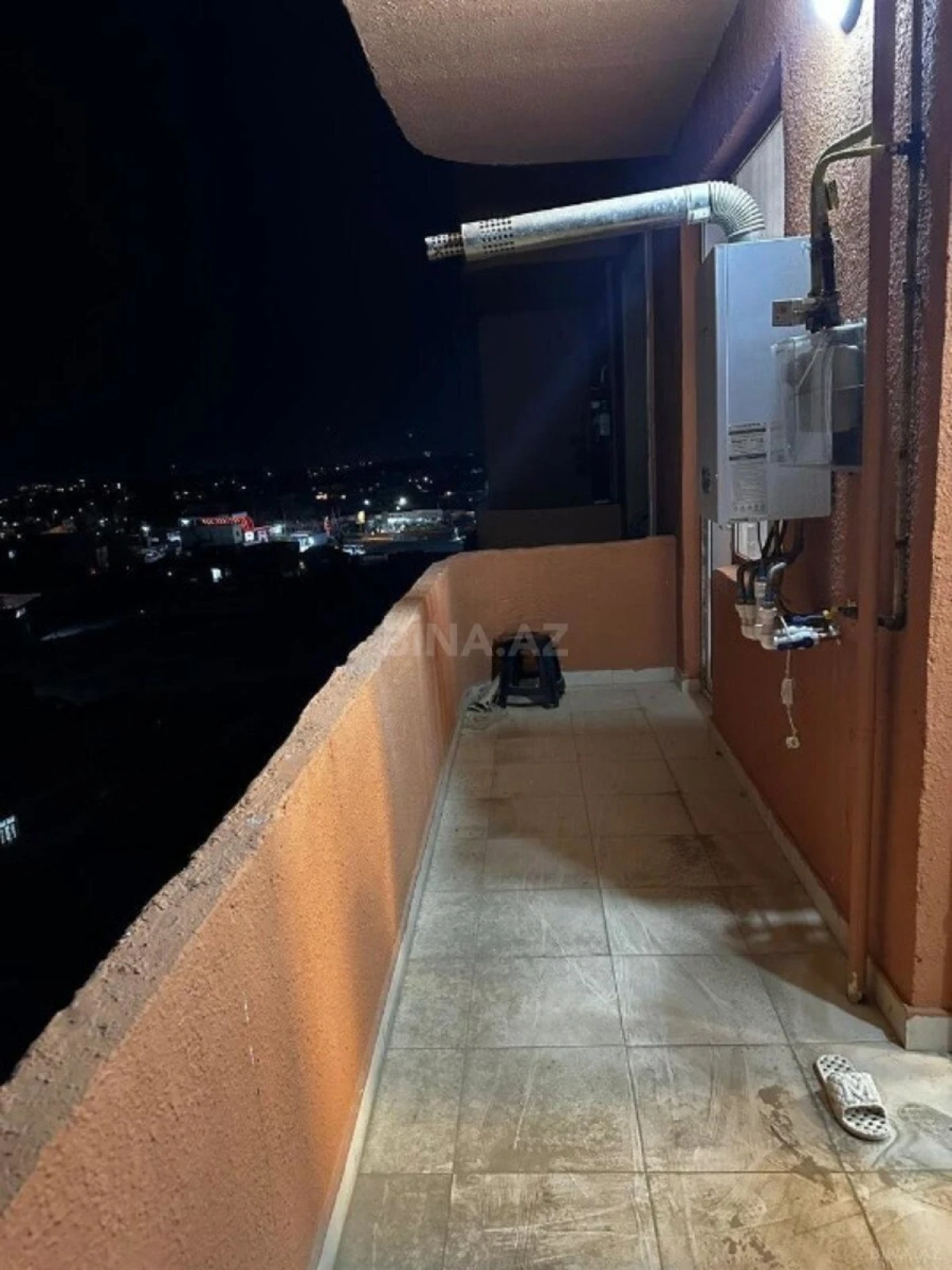Kirayə verilir 2 otaqlı mənzil 65 m²