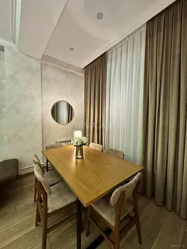 Kirayə verilir 2 otaqlı mənzil 65 m²