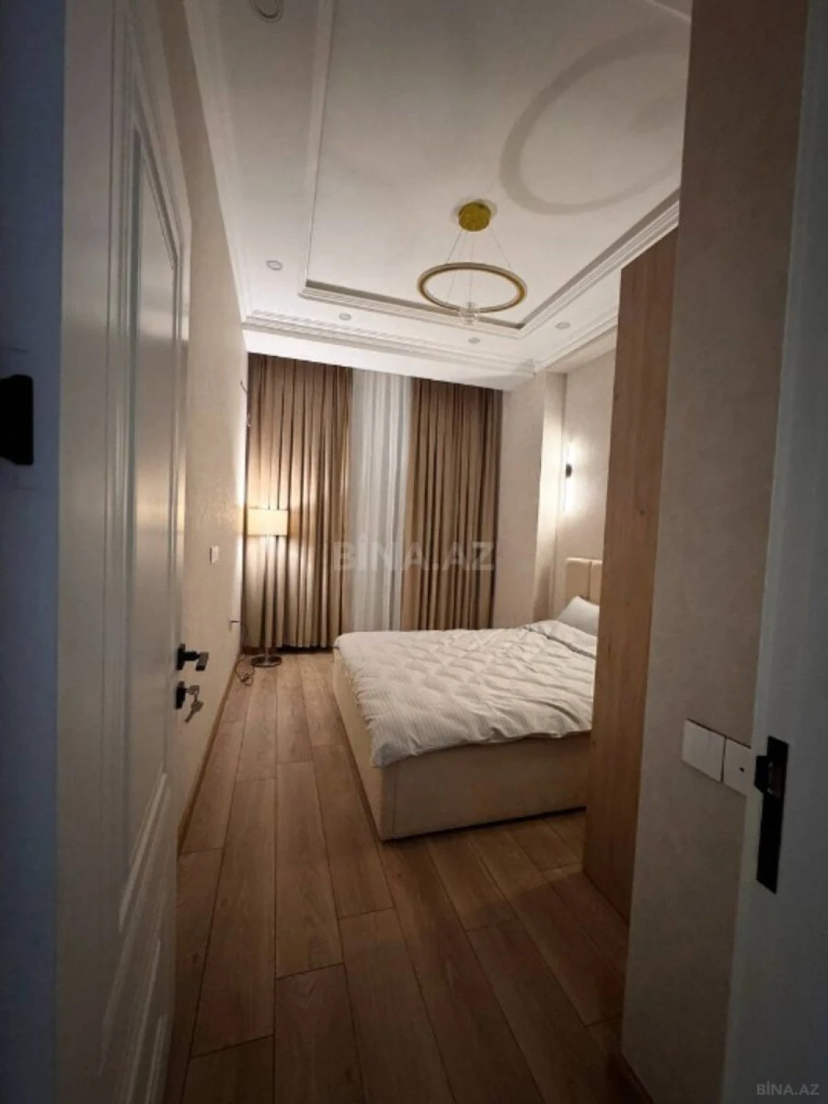 Kirayə verilir 2 otaqlı mənzil 65 m²