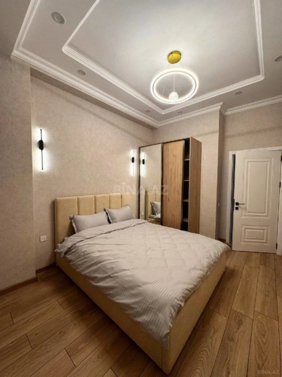 Kirayə verilir 2 otaqlı mənzil 65 m²