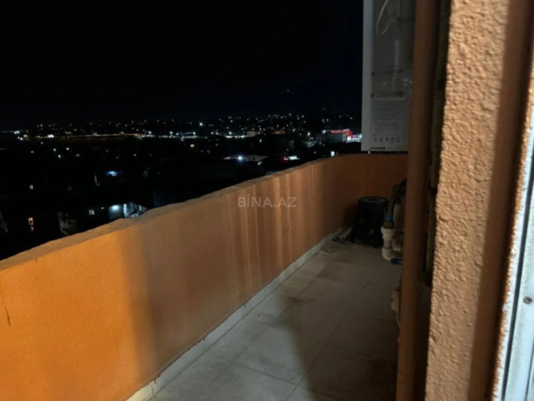 Kirayə verilir 2 otaqlı mənzil 65 m²