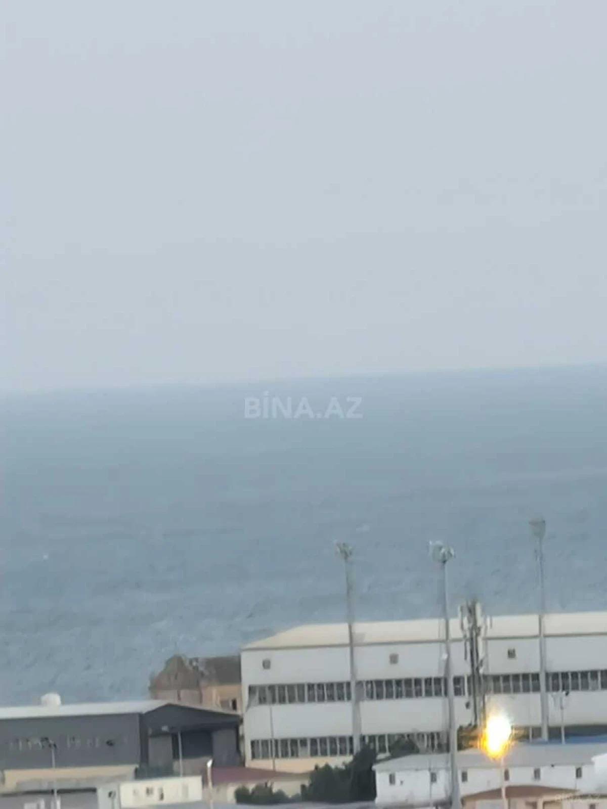 Satılır 2 otaqlı mənzil 74 m²