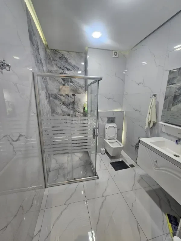 Satılır 2 otaqlı mənzil 60 m²
