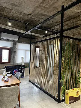 Kirayə verilir 1 otaqlı ofis 110 m²