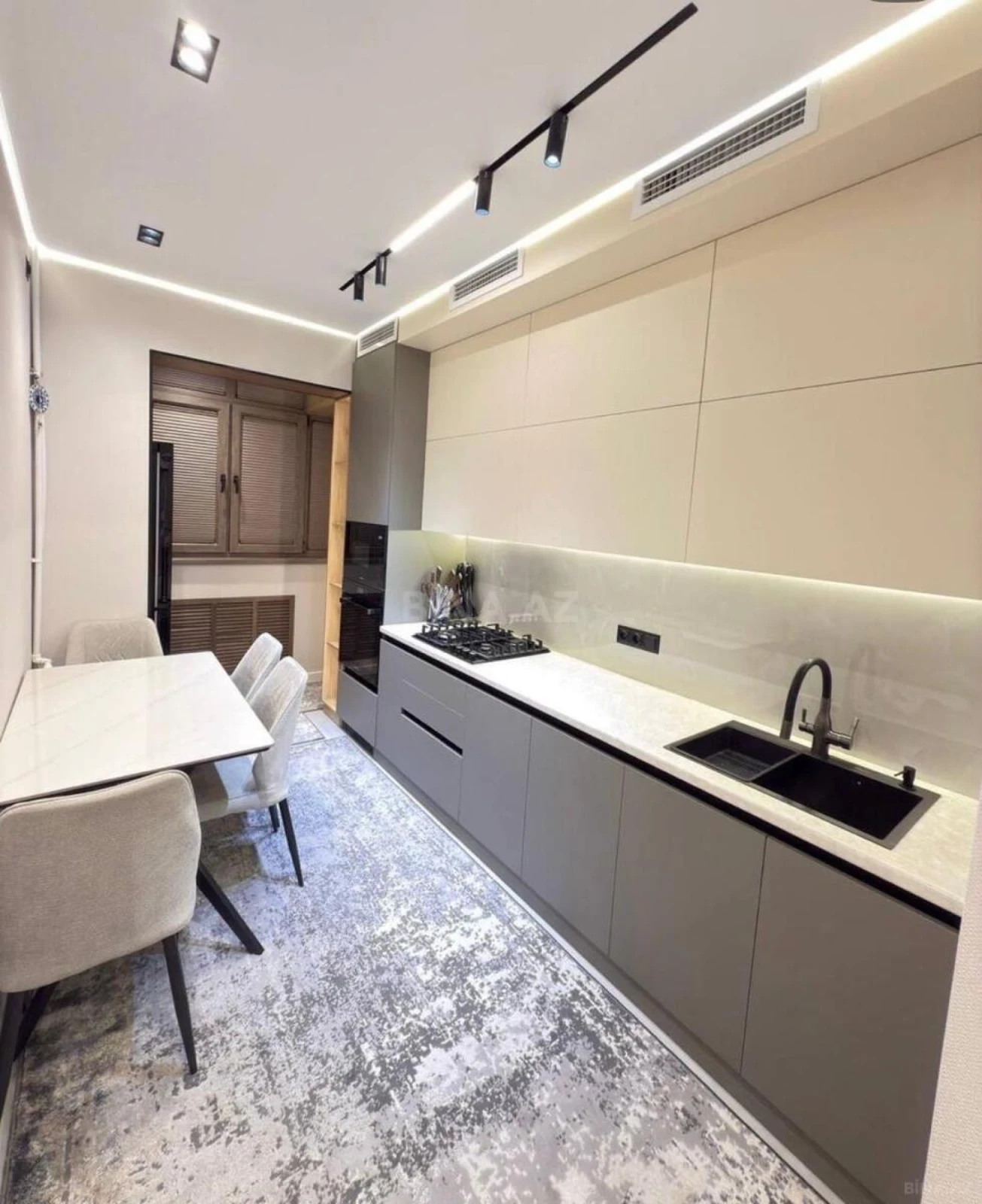 Kirayə verilir 3 otaqlı mənzil 110 m²