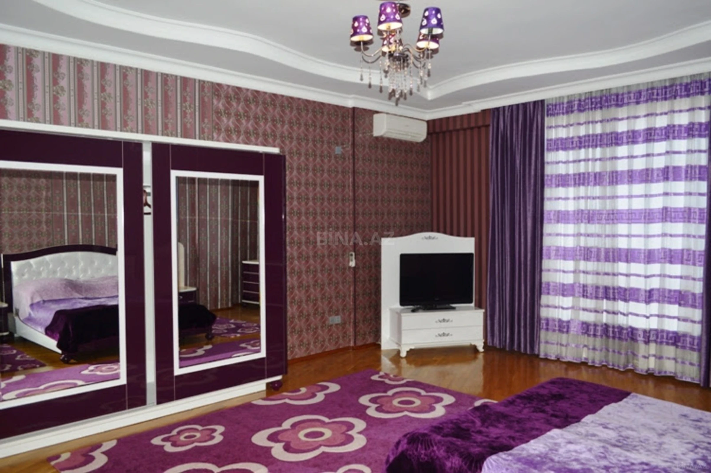 Kirayə verilir 4 otaqlı mənzil 150 m²