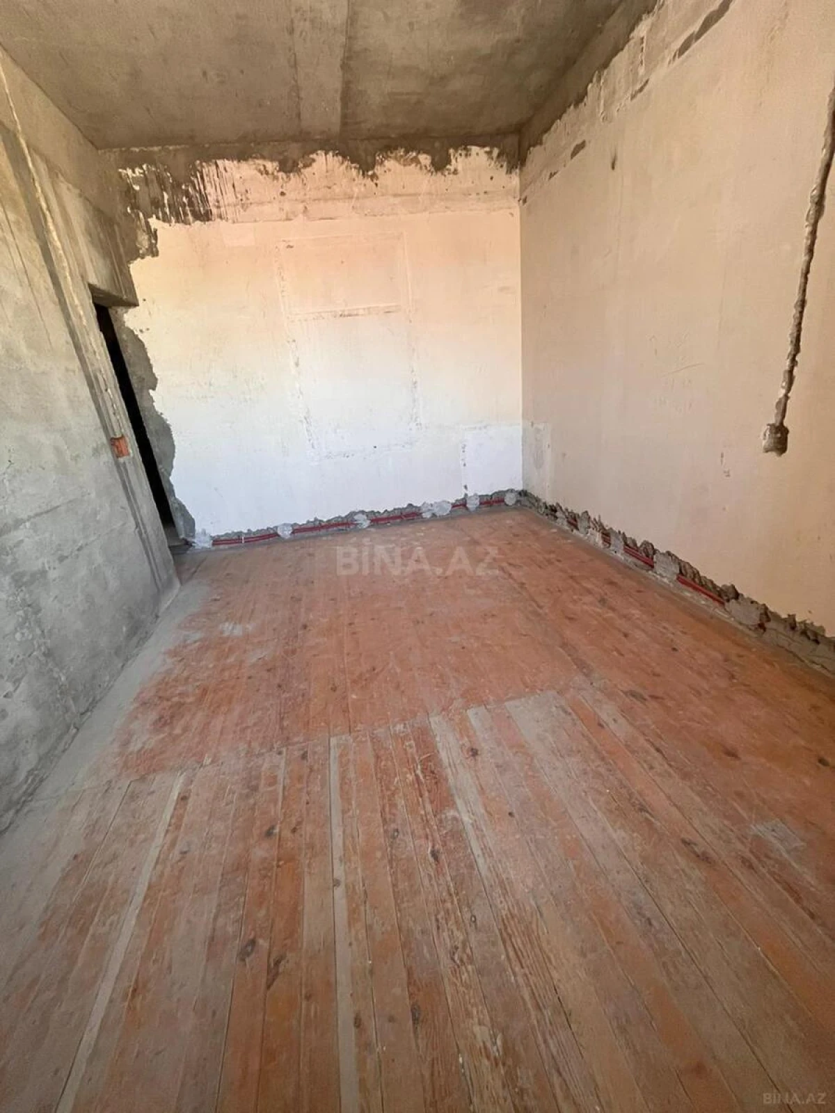 Satılır 7 otaqlı həyət evi 480 m²